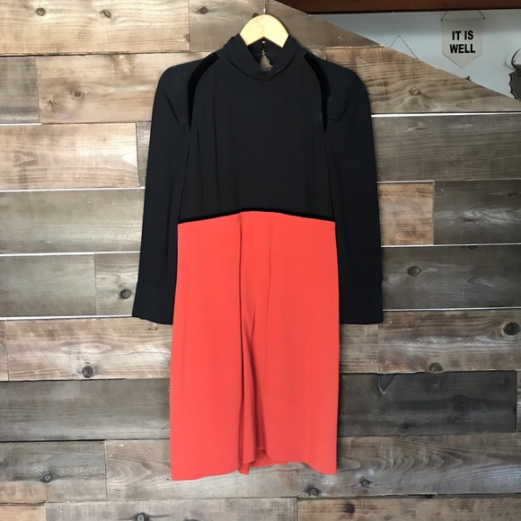 Gucci Dresses & Skirts - Authentic Gucci 2007 Runway Dress